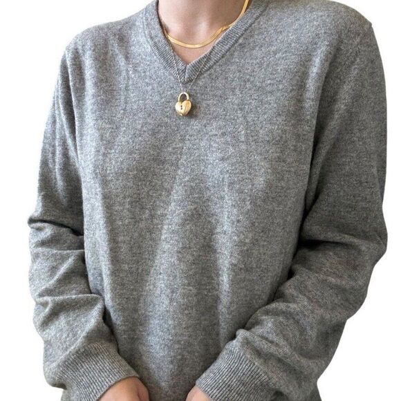 Club Room Mens Light Gray 100% Cashmere Soft V Neck Preppy Sweater Sz L - Picture 3 of 8